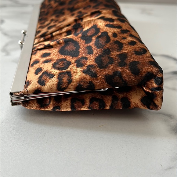 New- Gunne Sax- by Jessica McClintock - Picture 7 of 17